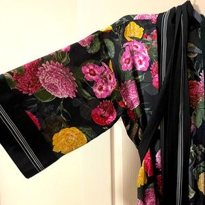 Rachel Roy long Kimono